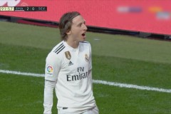 巴塞罗那体育总监德科密会足坛新星拉斐尔·贝利尼奥，西甲转会引期待