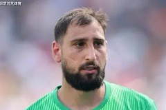 阿尔达·居勒：土耳其足球新星崛起之路与领导力风采